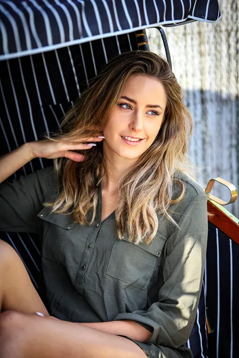 Mariella - Der Pool