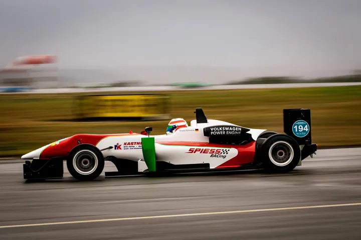 Historisches Flugplatzrennen - Frank Debruyne - Dallara F 316