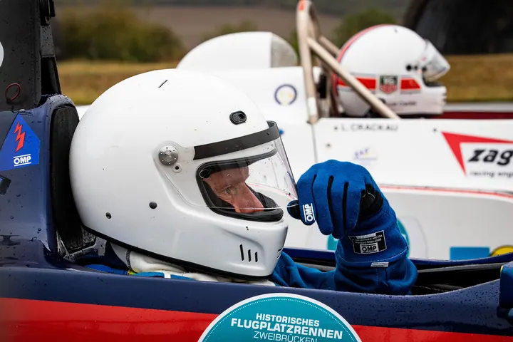 Historisches Flugplatzrennen - Wolfgang Göritz - Formel Renault - Martini