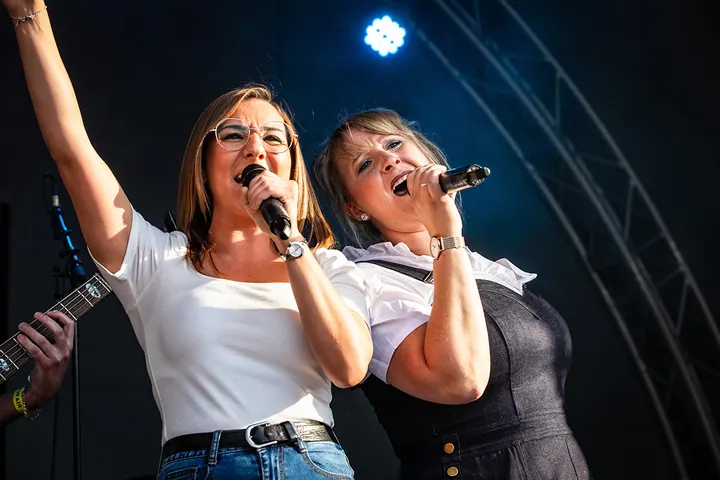 Groovin Monkeys - Barbara Schembri und Jessica Oldenburger-Weis